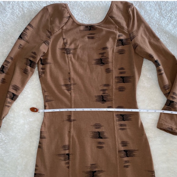 Aritzia Wilfred Dress - Picture 4 of 5
